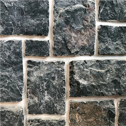 Volná kamenná stěna ve tvaru hradu JRSC-030-2